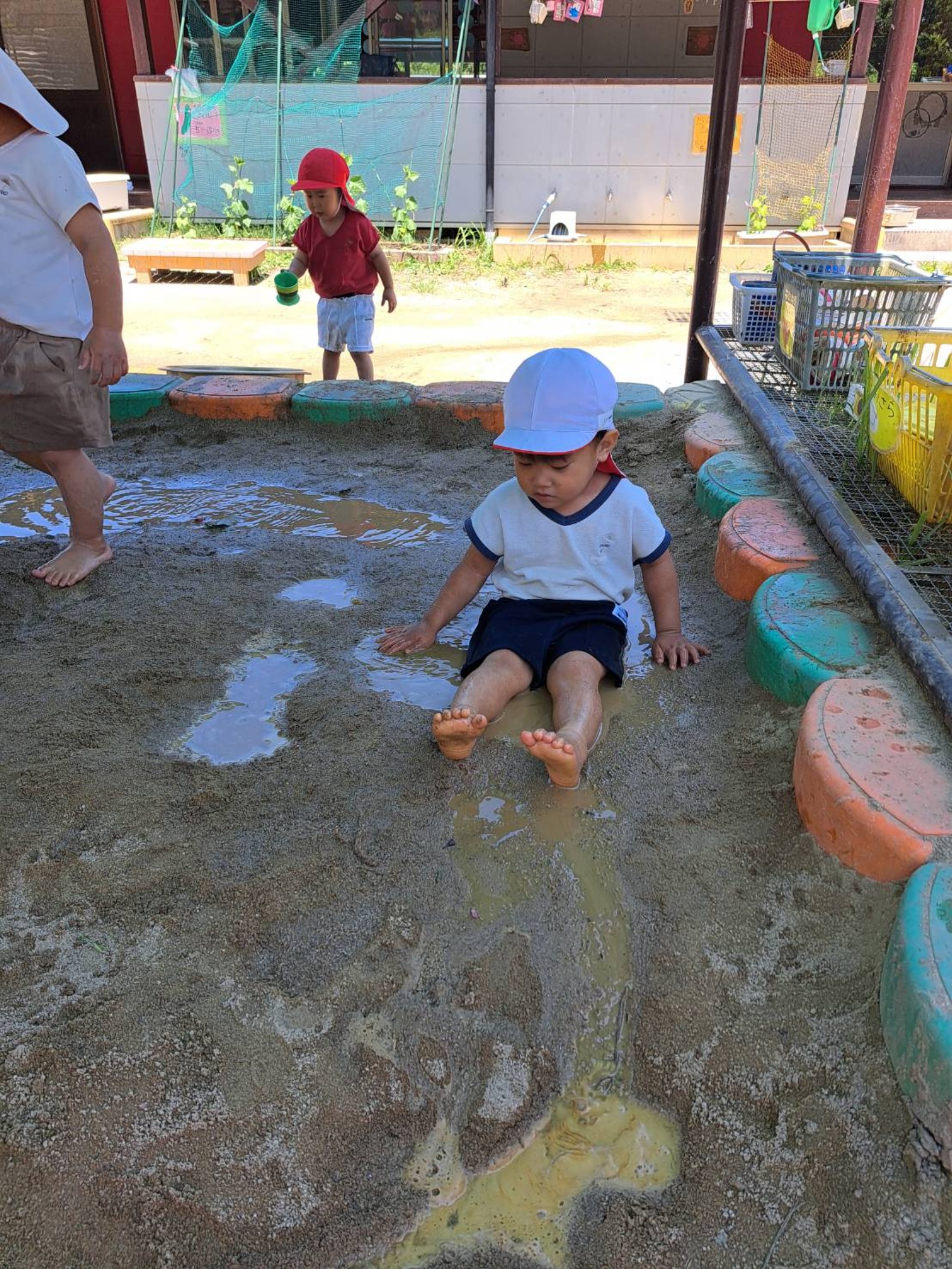 くもぐみ水遊び