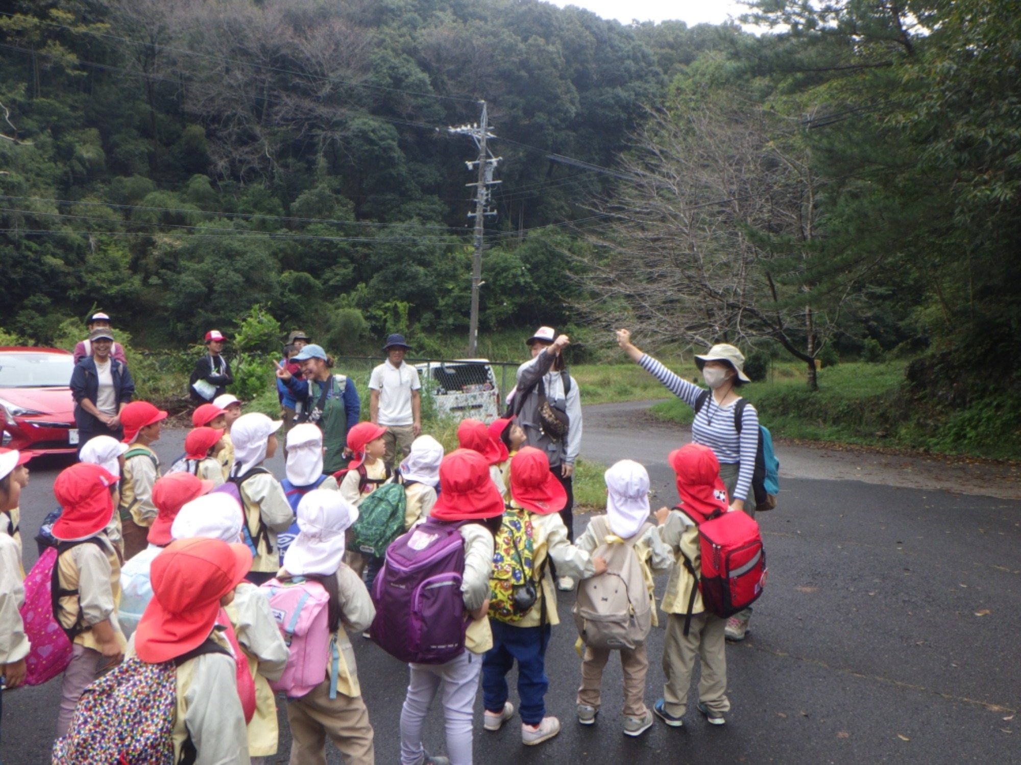 【年中】10/16　村積山　園外保育（1/3）