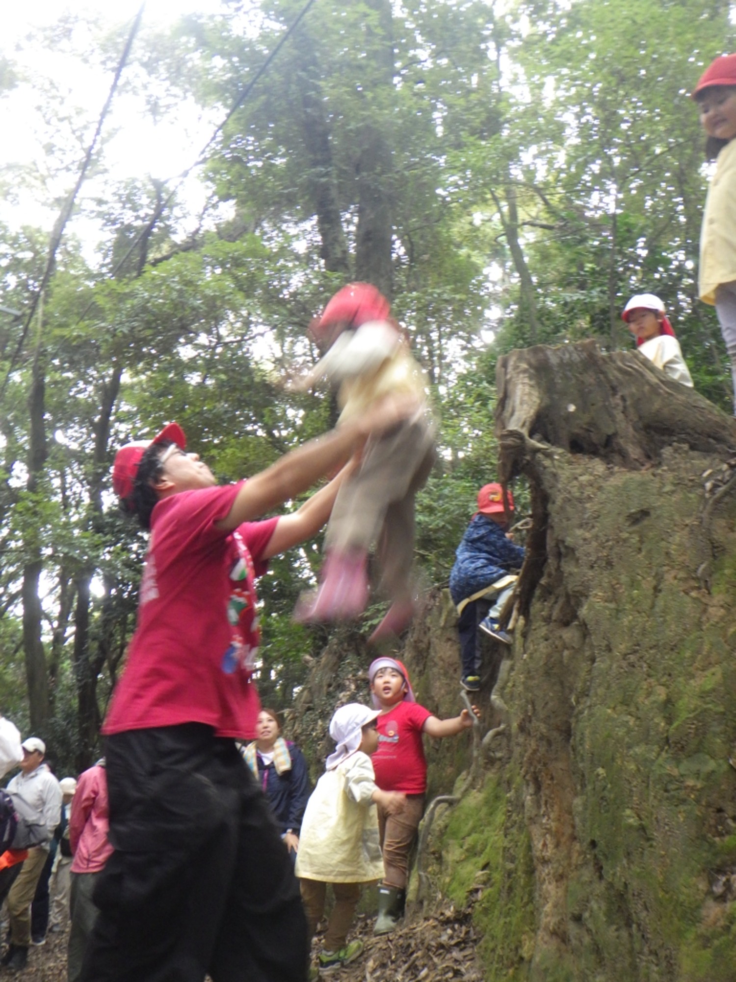 【年中】10/16　村積山　園外保育（2/3）