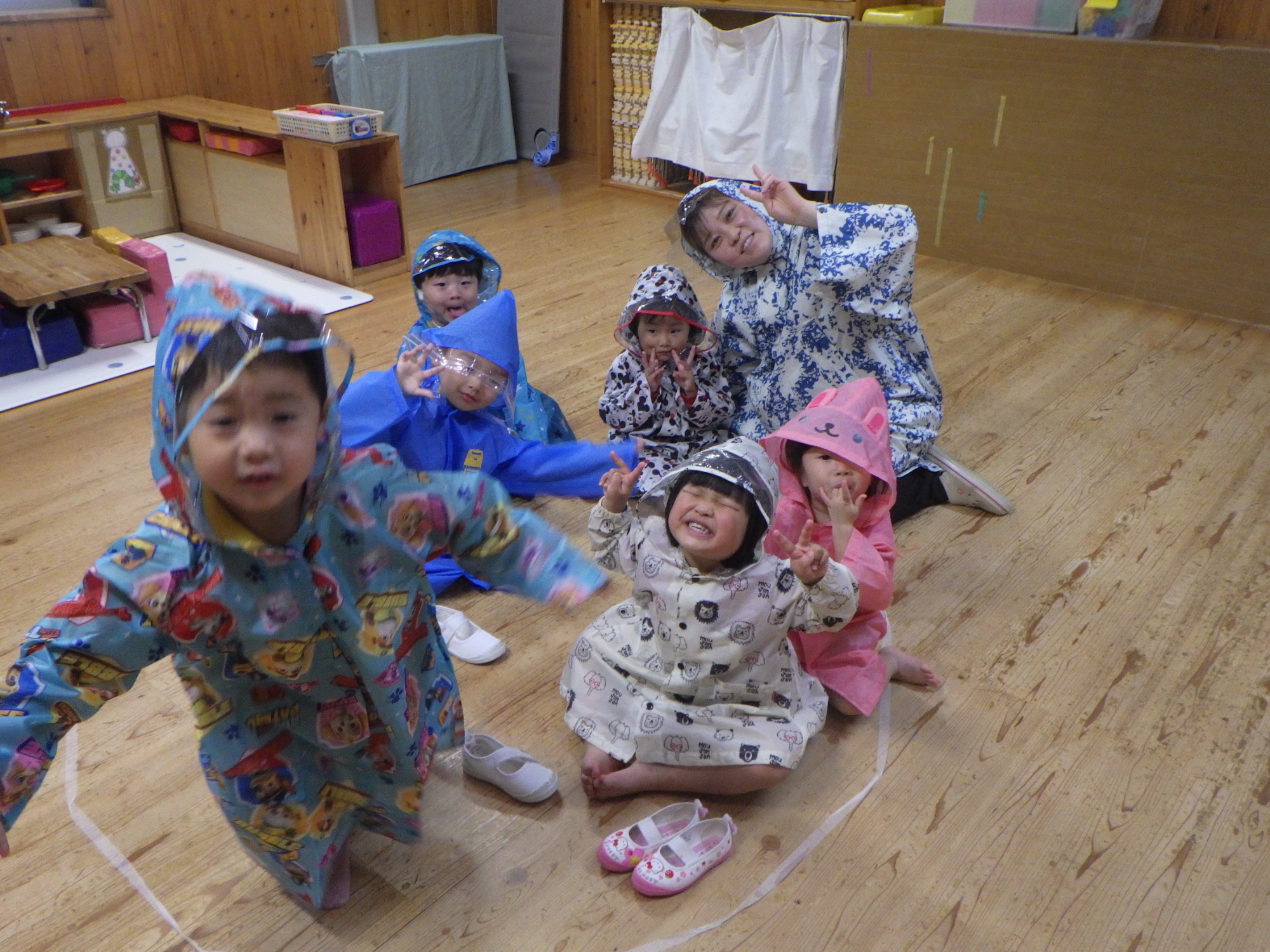 雨は外で遊べない？