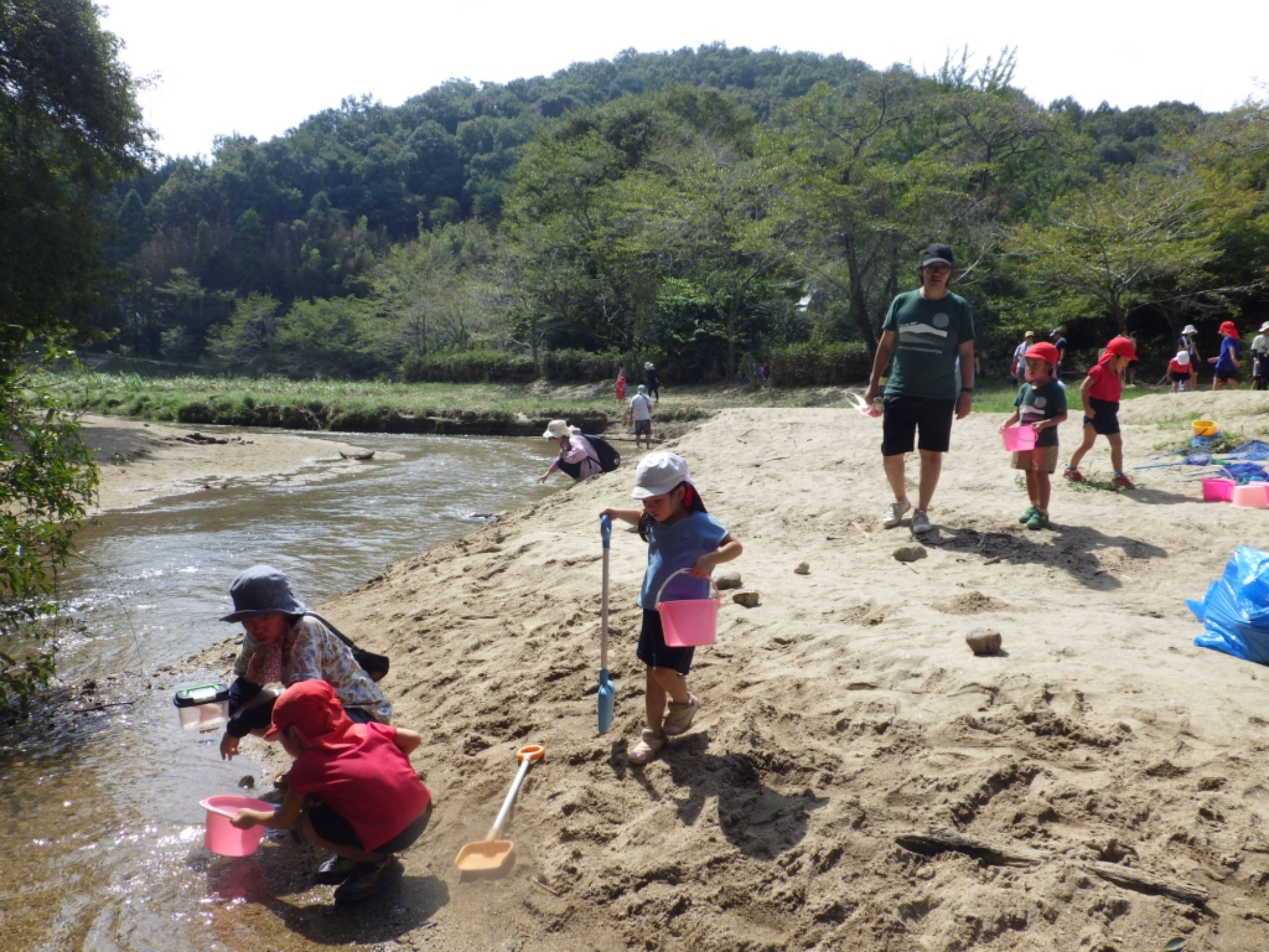 【年中】王滝渓谷　川遊び園外保育（2/2）