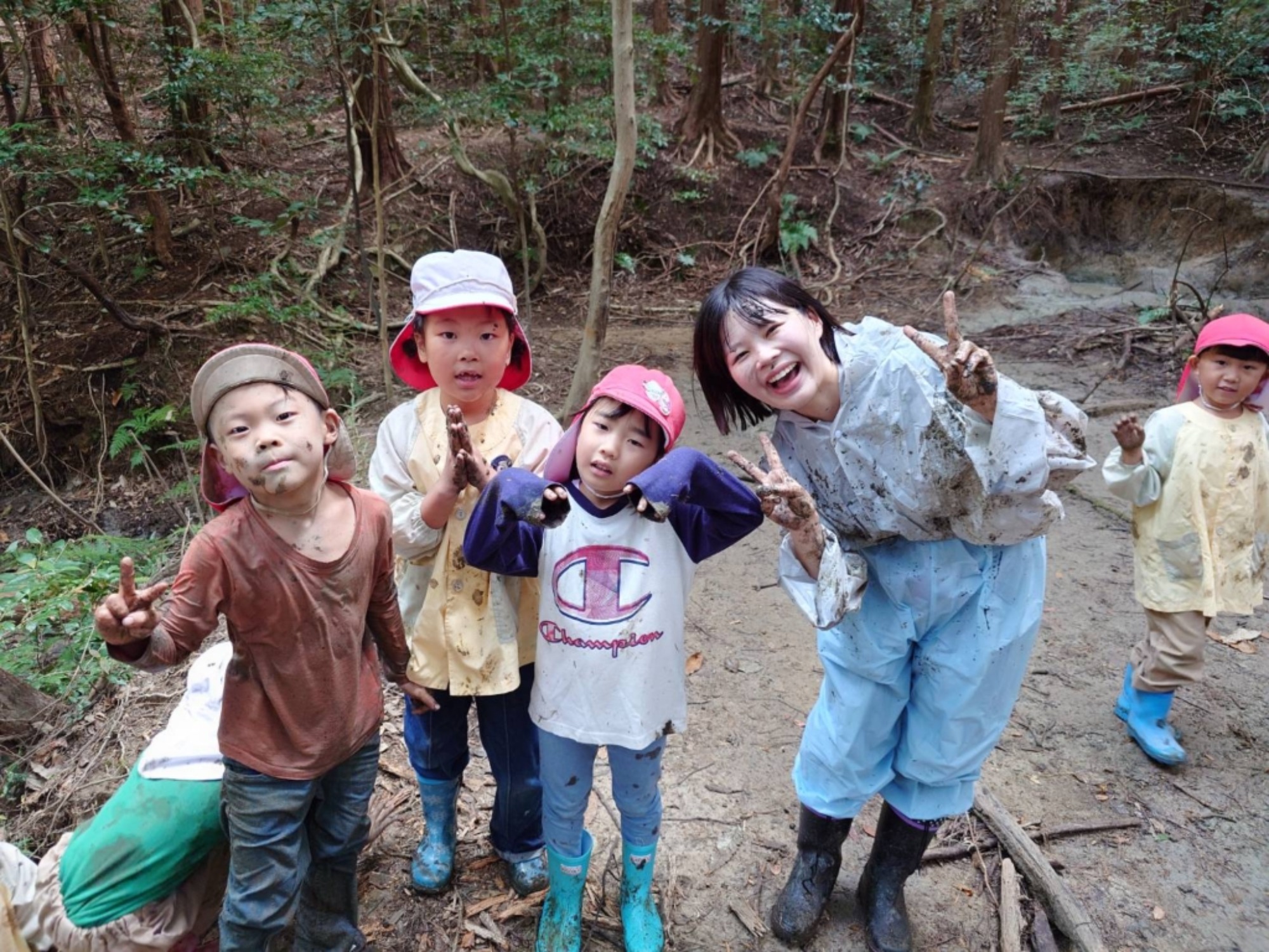 【年長】村積山　イノシシ沼　園外保育（3/4）