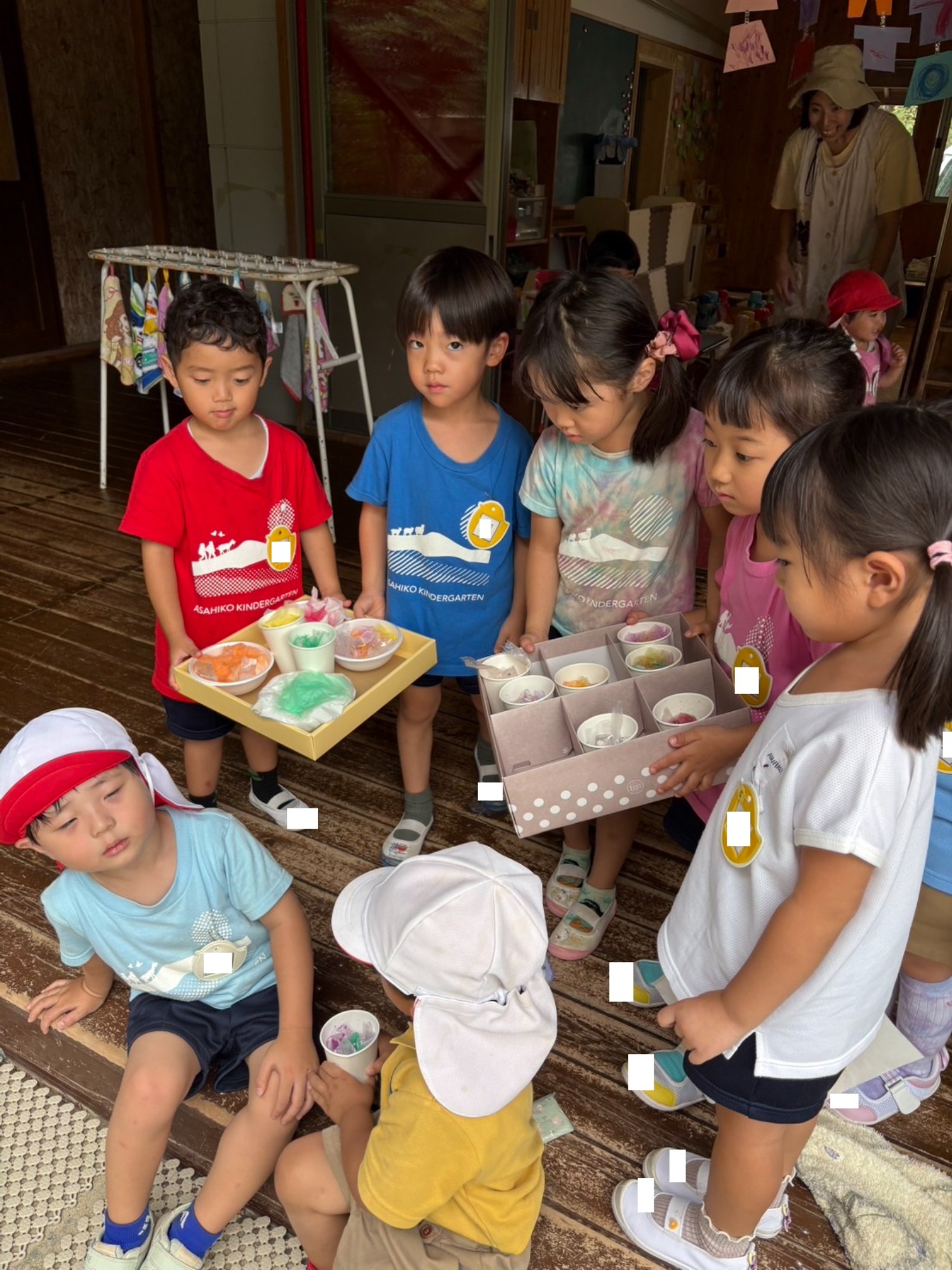 お祭りとドーナツとナナフシと花束
