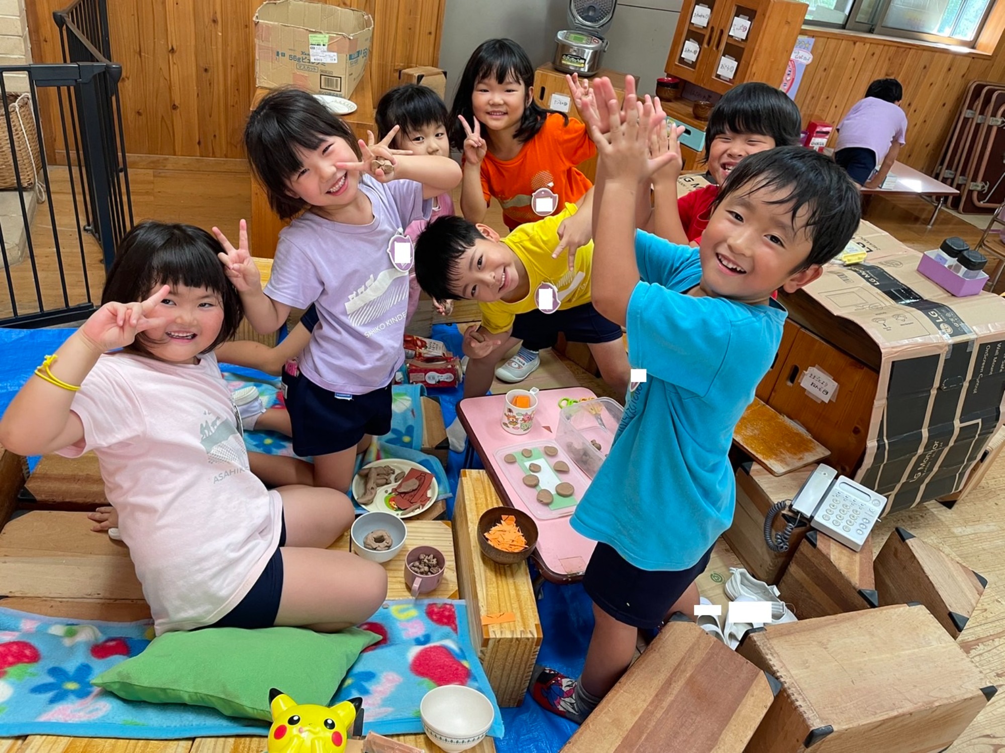 お祭りとドーナツとナナフシと花束