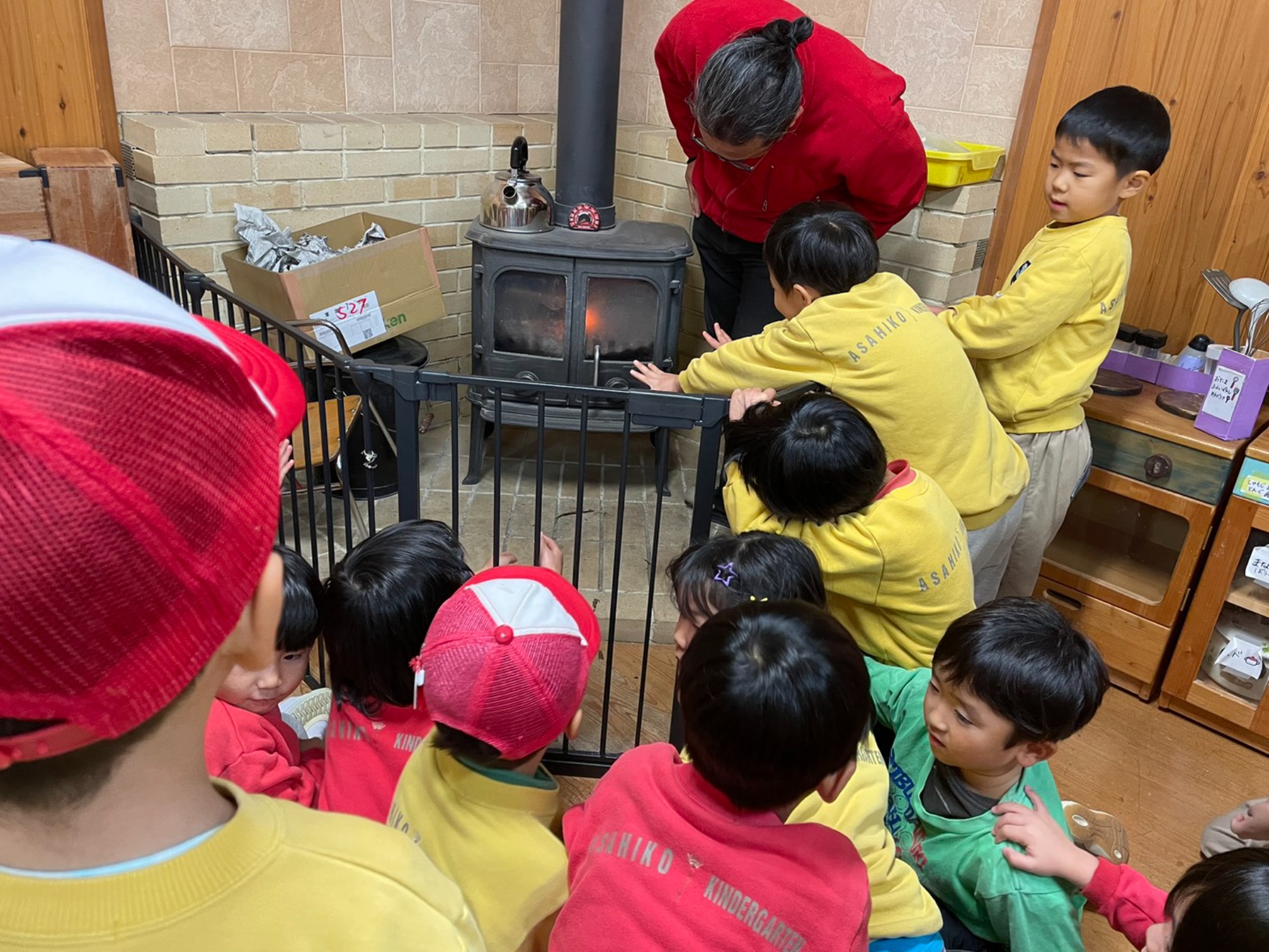 薪ストーブ 点火式