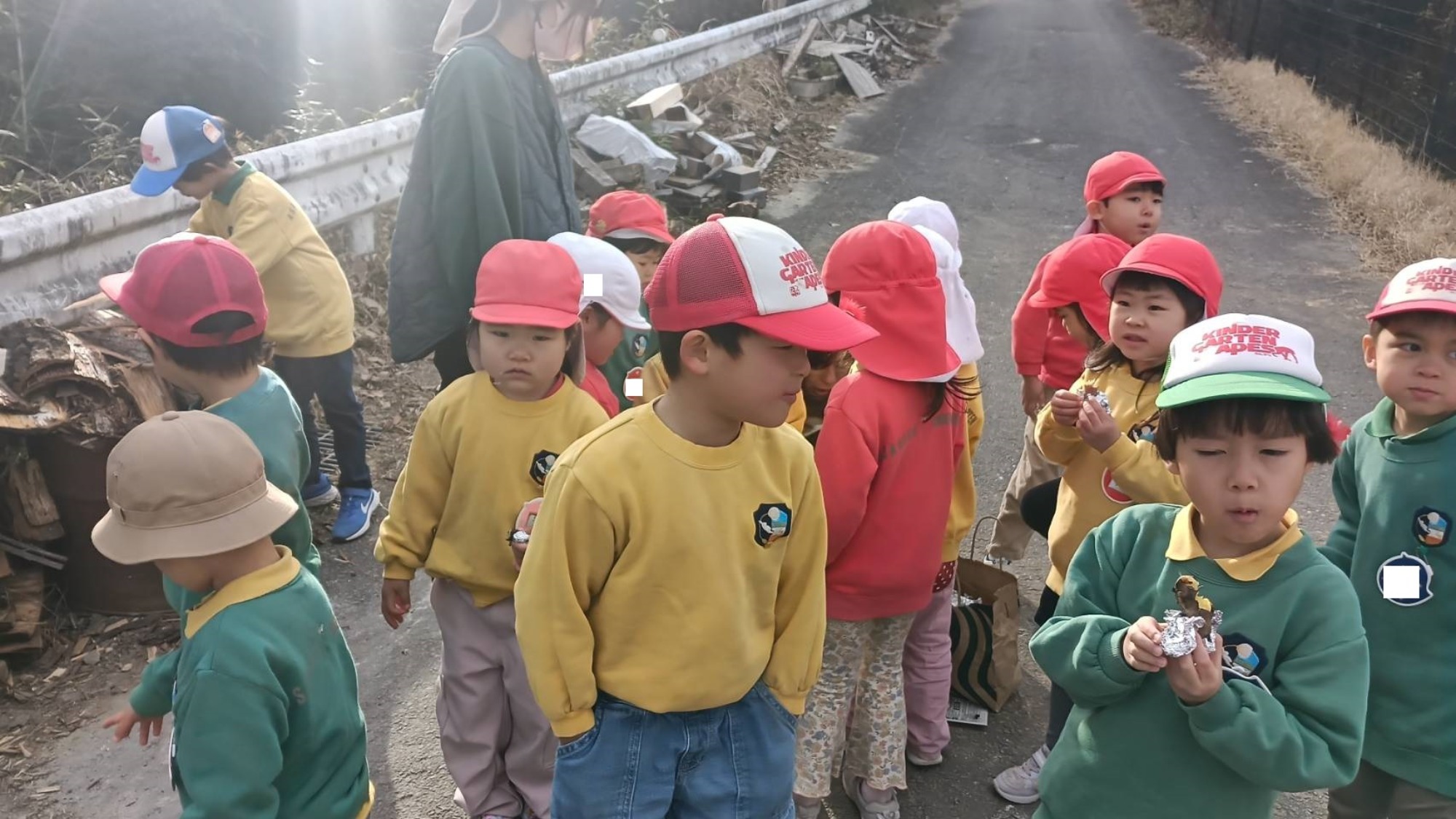 発表会・給食・薪切り・焼きいも