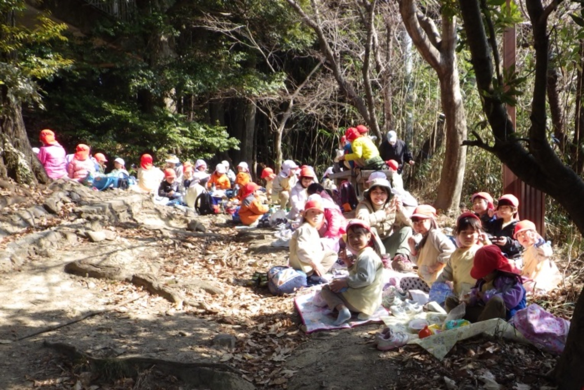 【年長】2/16　村積山　園外保育（3/4）