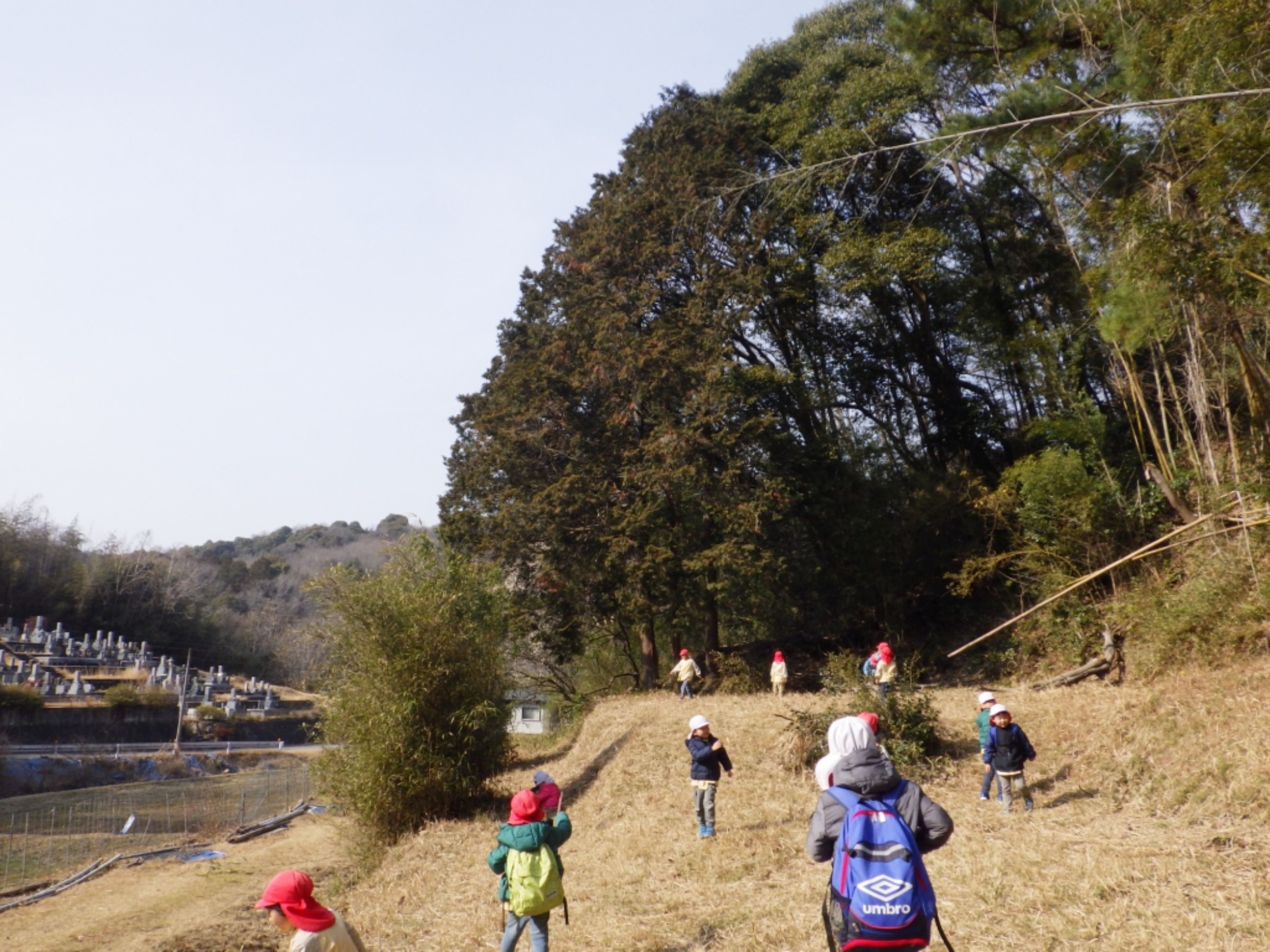 【年長】2/16 村積山 園外保育(4/4)
