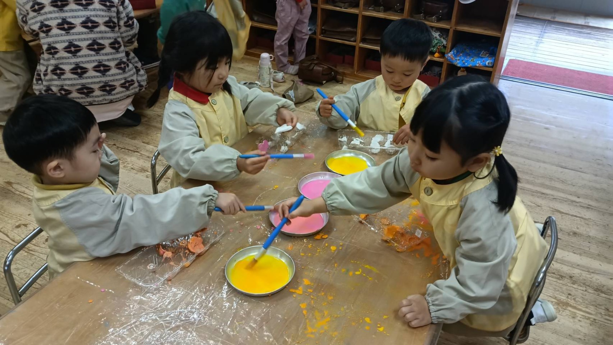 年少フロアを中心に