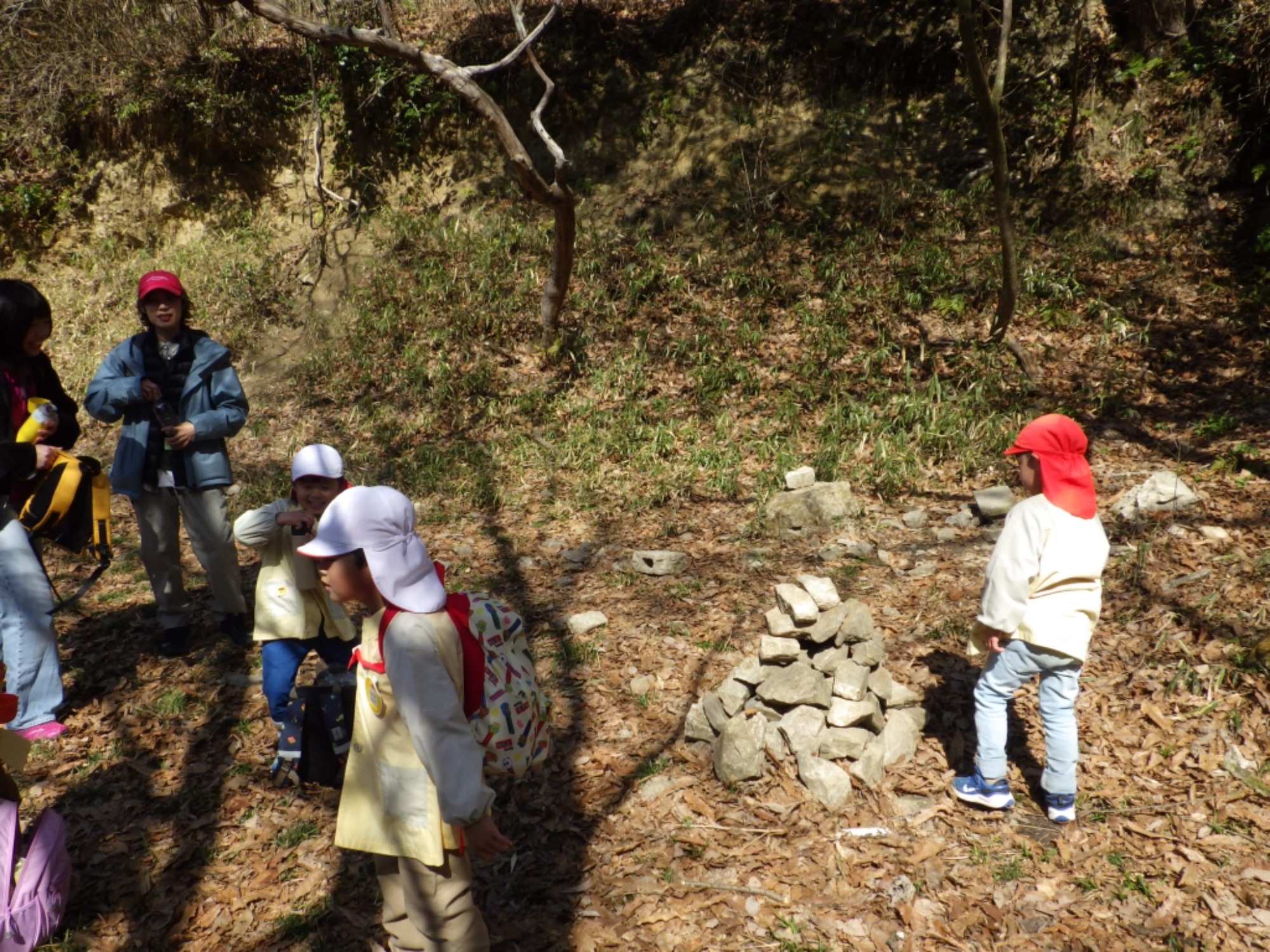 【年中】3/5　村積山　お別れ園外保育（1/3）