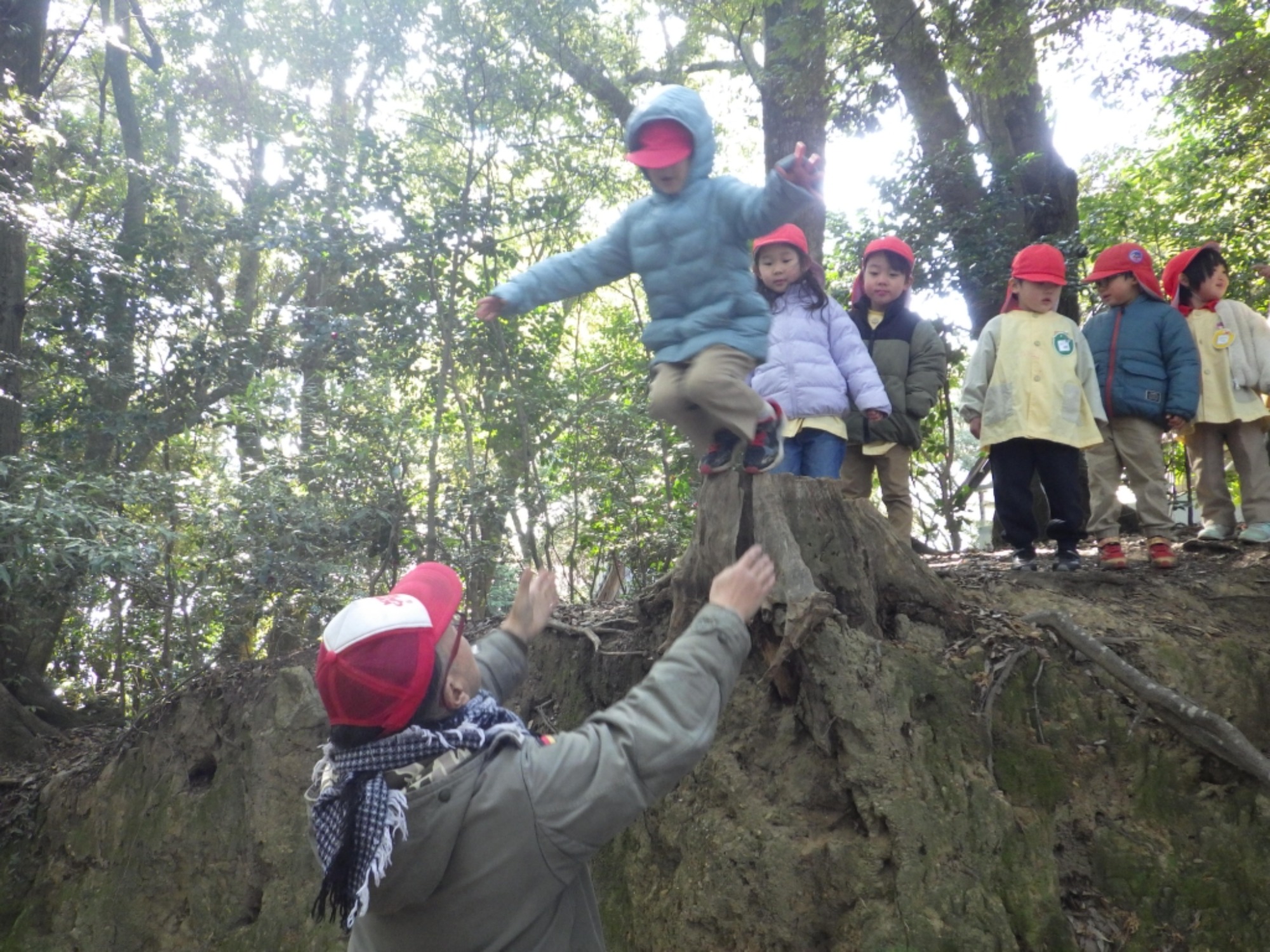 【年中】3/5　村積山　お別れ園外保育（3/3）